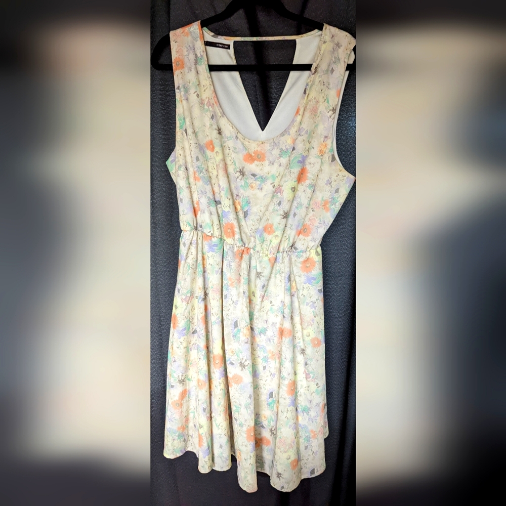 Maurices size 2x floral knee length dress
